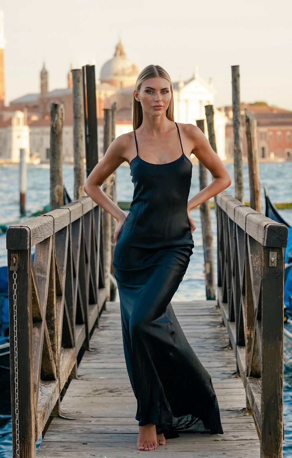 1ER ETOILE ALE DRESS